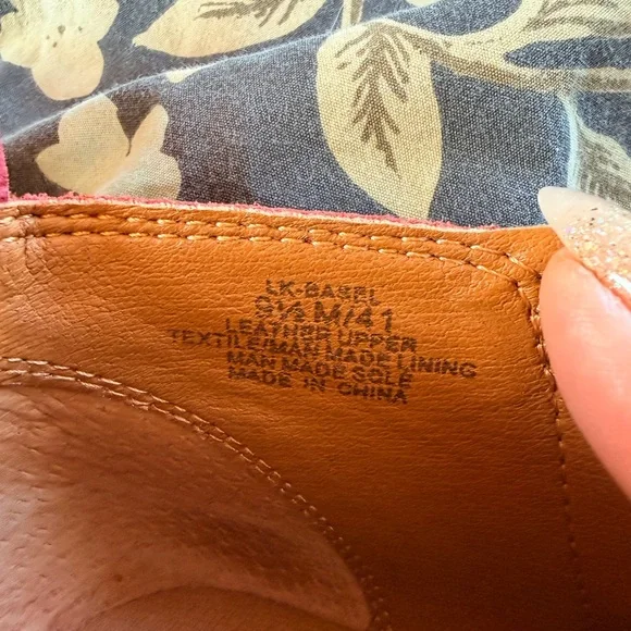 Lucky Brand Red Ankle Booties - Picture 3 of 3